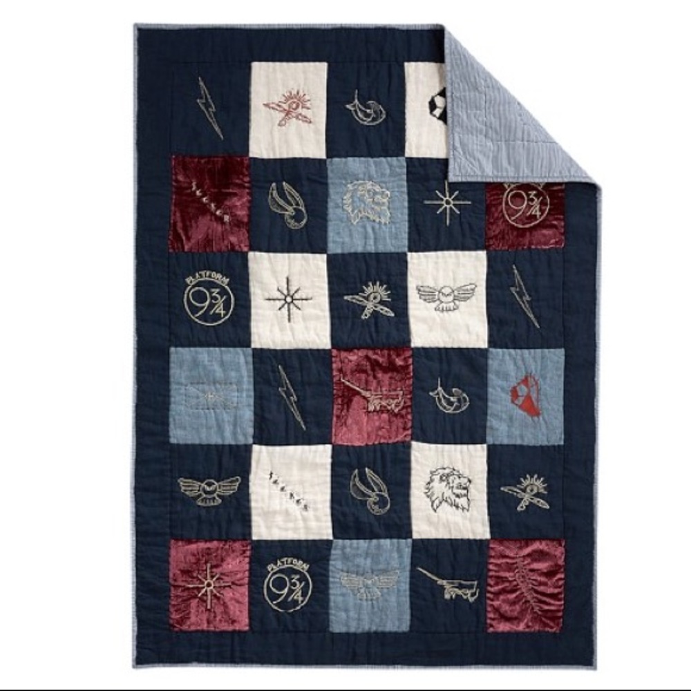 ✨NEW✨ PBK Harry Potter Toddler Quilt